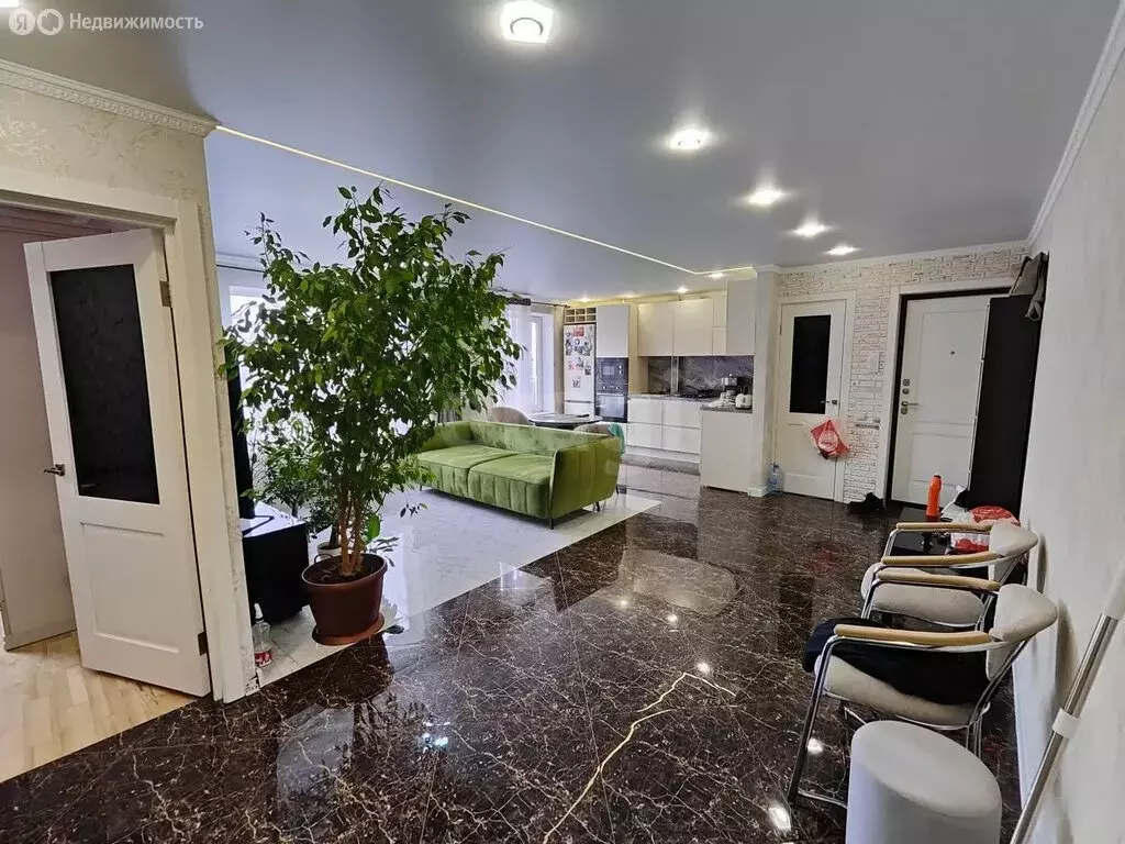 3-комнатная квартира: Белгород, улица Чапаева, 9 (59.5 м) - Фото 2