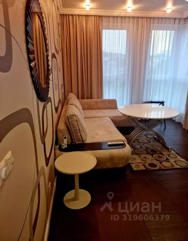 2-к кв. Приморский край, Владивосток Южно-Уральская ул., 10А (45.0 м) - Фото 0