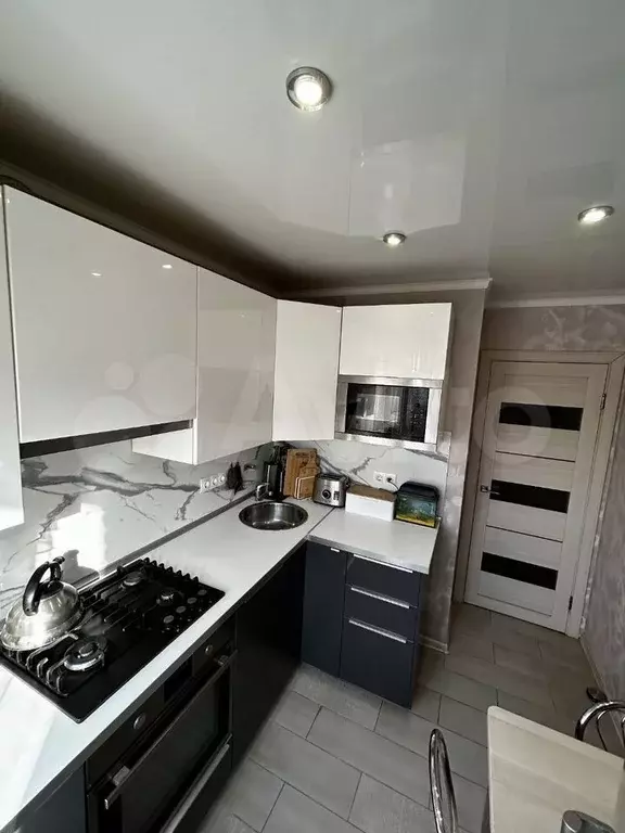 1-к. квартира, 35 м, 6/9 эт. - Фото 1