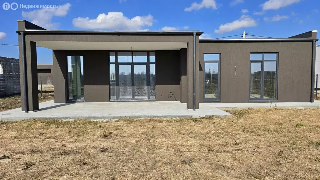 Дом в Калининградская область, Гурьевский муниципальный округ, посёлок ... - Фото 1