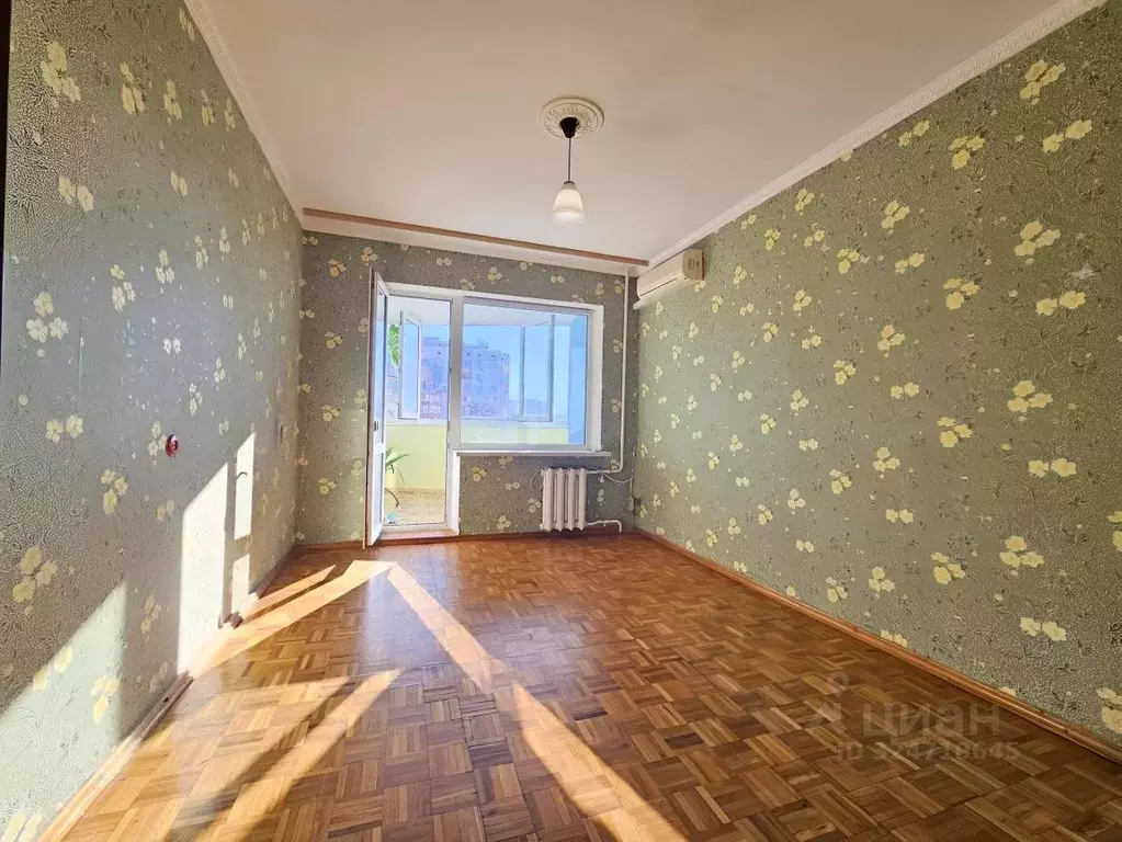 3-к кв. Крым, Симферополь ул. Кечкеметская, 196 (58.8 м) - Фото 2