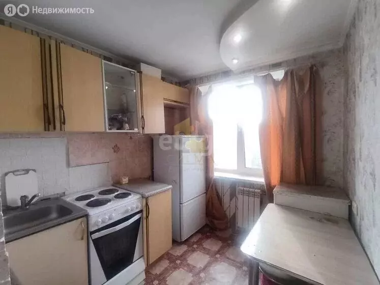 3-комнатная квартира: Черногорск, проспект Космонавтов, 33 (62 м) - Фото 2