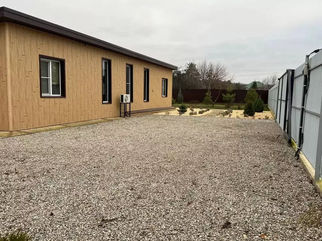 Дом в Волгоградская область, Среднеахтубинский район, Фрунзенское ... - Фото 2