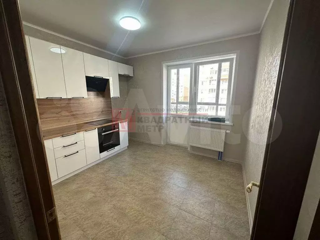 1-к. квартира, 39 м, 3/9 эт. - Фото 1