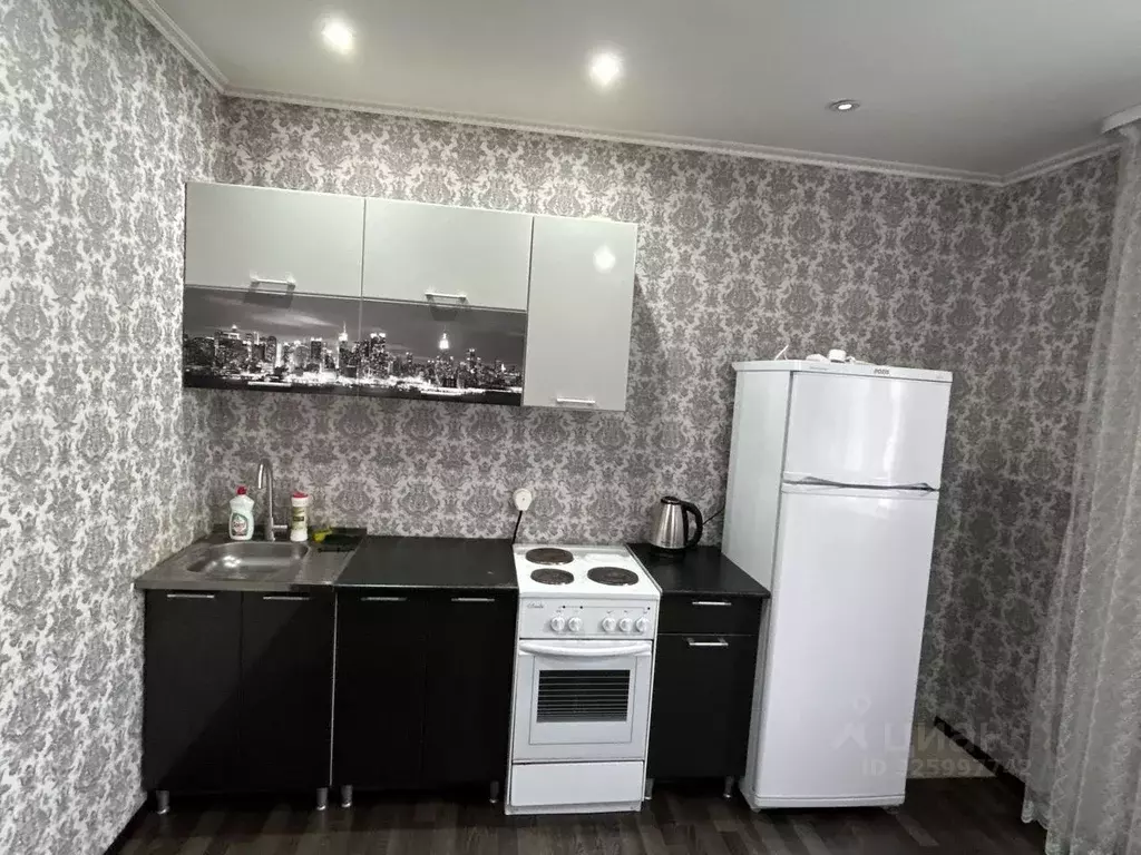 1-к кв. Оренбургская область, Оренбург просп. Победы, 149/2 (36.0 м) - Фото 1