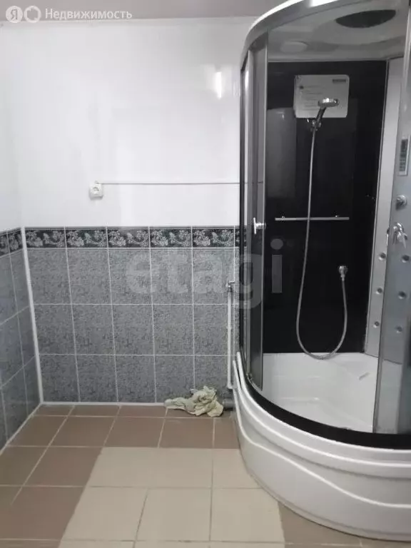 Дом в Прокопьевск, 2-я улица Шукшина (96 м) - Фото 1