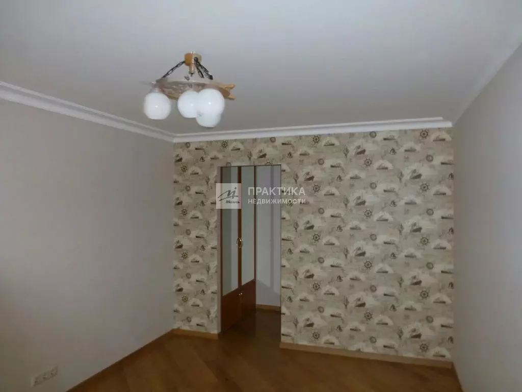 Продается 3-комнатная квартира - Фото 2