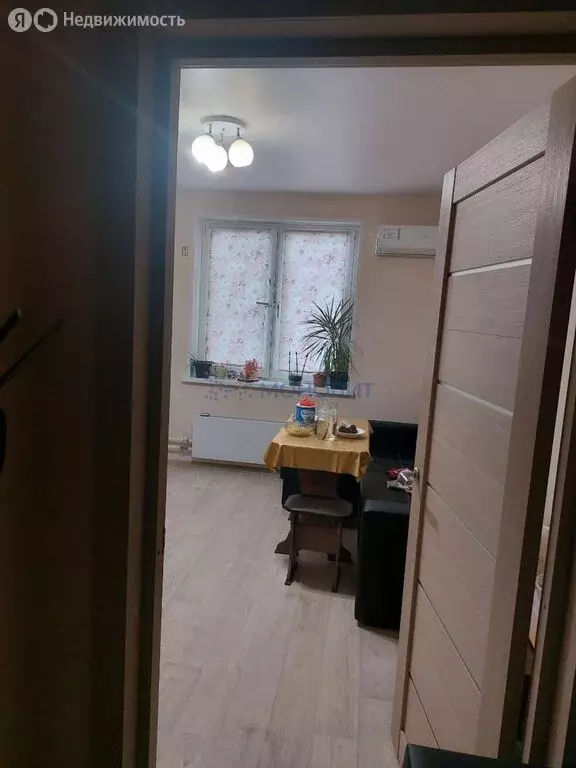 3-комнатная квартира: Нижний Новгород, проспект Кораблестроителей, 52 ... - Фото 2