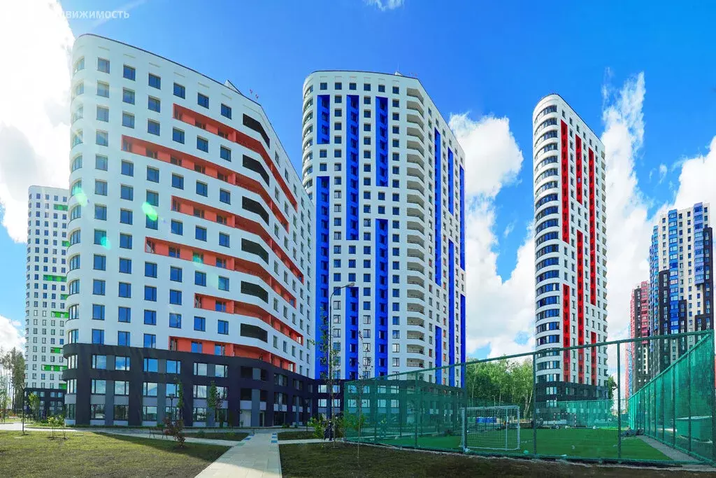 3-комнатная квартира: деревня Подолино, микрорайон Велтон Парк Новая ... - Фото 2