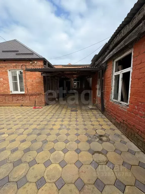 Дом в Северная Осетия, Владикавказ ул. Генерала Хетагурова, 71 (105 м) - Фото 1