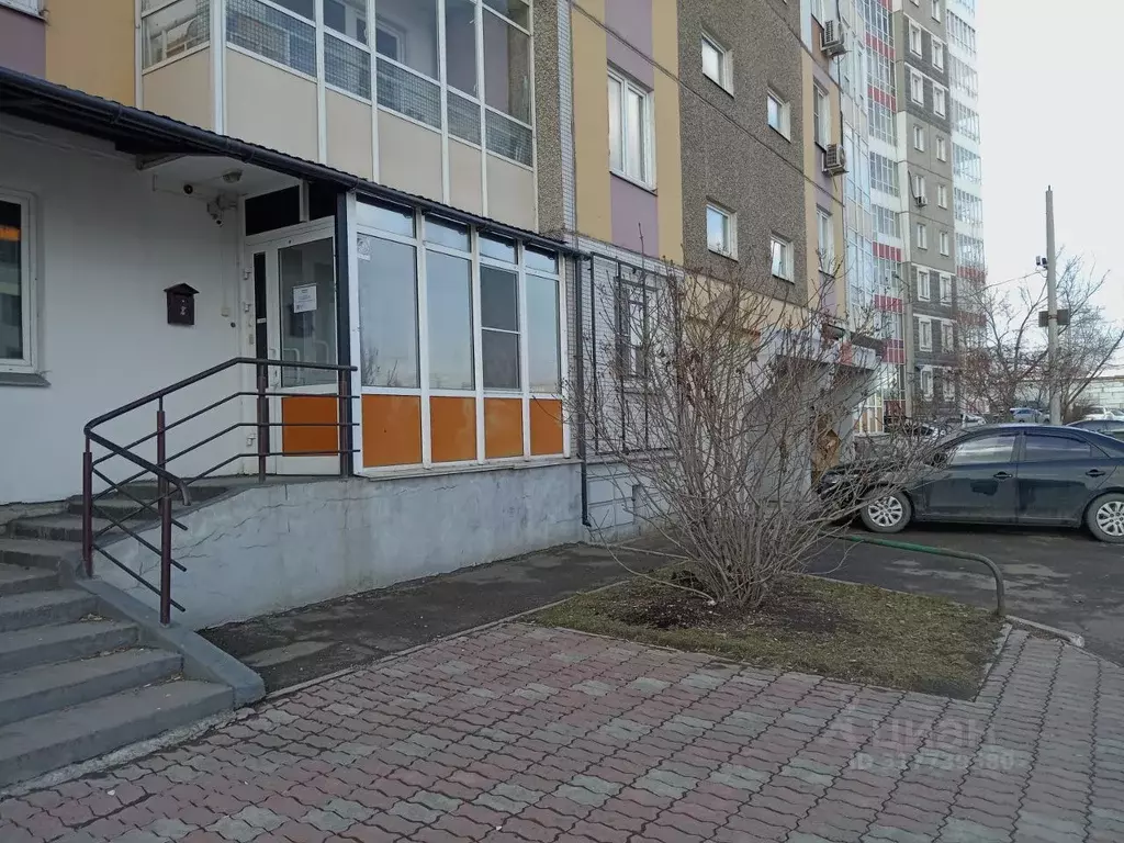6-к кв. Красноярский край, Красноярск Северный мкр, ул. Шумяцкого, 11 ... - Фото 0
