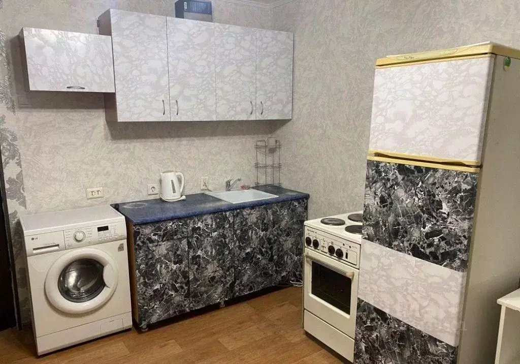Комната Томская область, Томск ул. Сергея Лазо, 12/1 - Фото 1