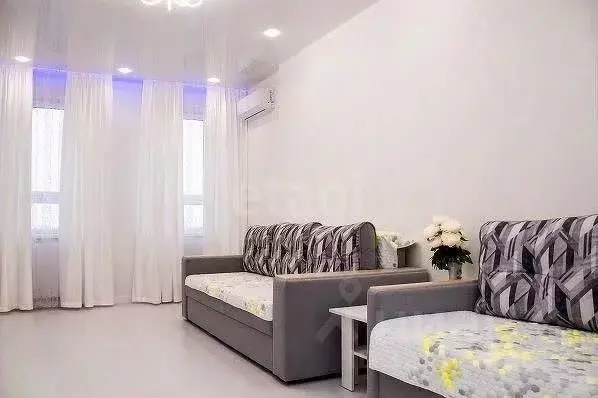 3-к кв. Ростовская область, Ростов-на-Дону ул. Ларина, 45с7 (101.0 м) - Фото 1