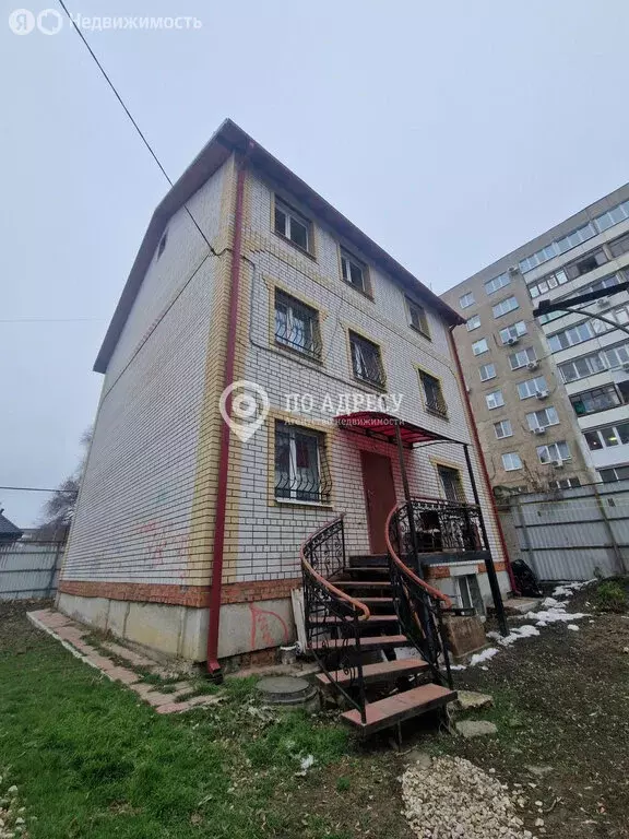 Дом в Саратов, улица имени Челюскинцев, 174 (295 м) - Фото 1