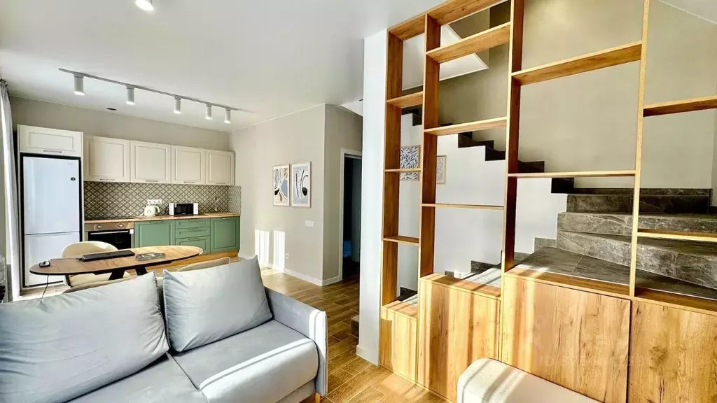 Дом в Краснодарский край, Абинск ул. А.И. Покрышкина (85 м) - Фото 1