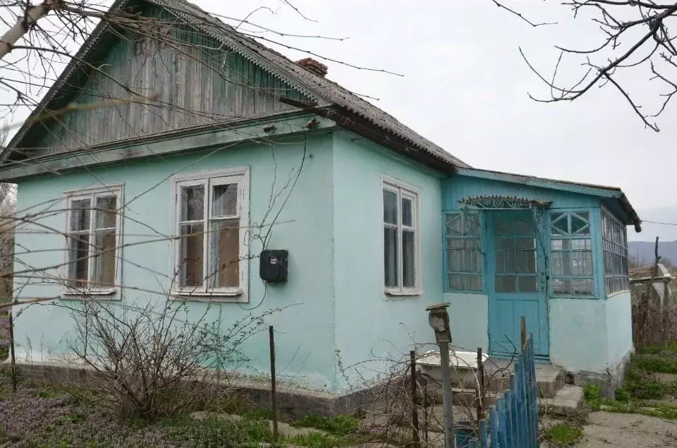 Дом в Крым, Белогорский район, с. Богатое ул. Калинина, 10 (45.0 м) - Фото 0
