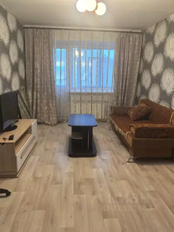 2-к кв. Забайкальский край, Могоча Комсомольская ул., 8 (42.0 м) - Фото 0