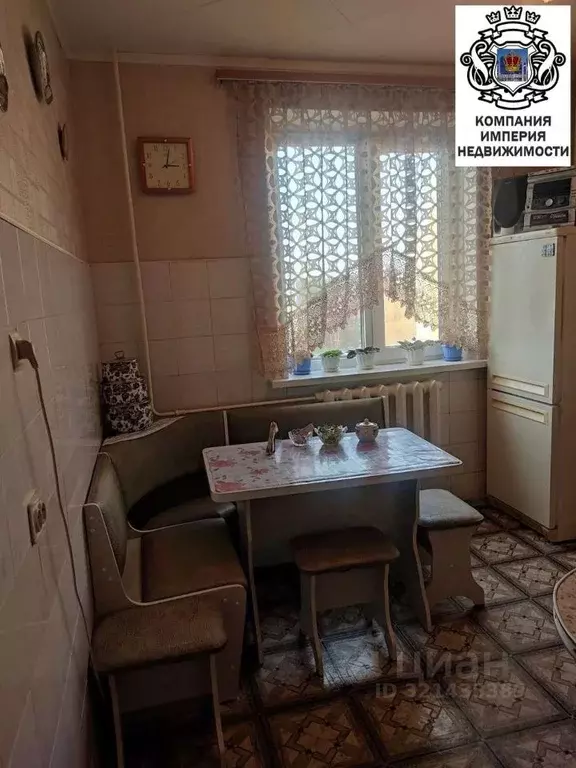 3-к кв. Белгородская область, Шебекино ул. Ленина, 93 (71.7 м) - Фото 1