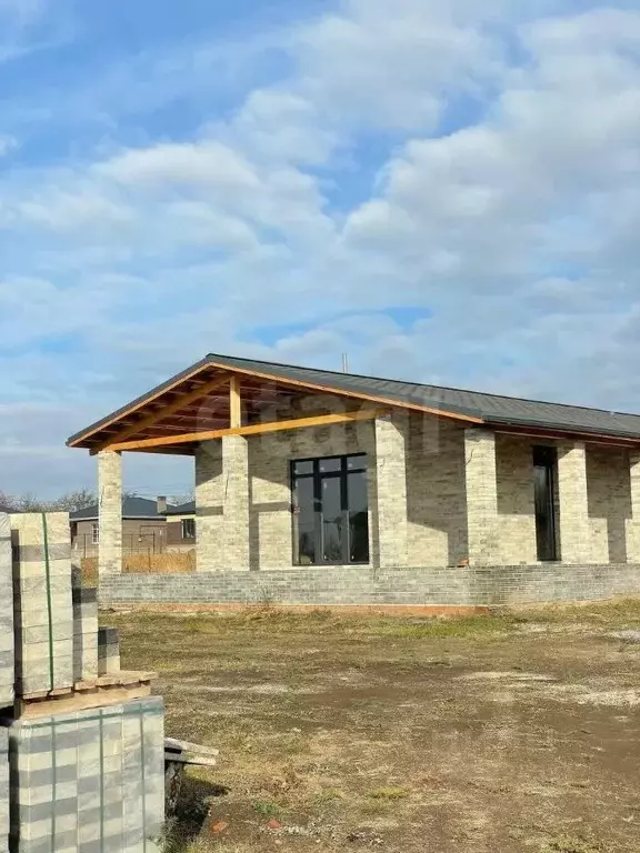 Дом в Ростовская область, Мясниковский район, Краснокрымское с/пос, ... - Фото 1