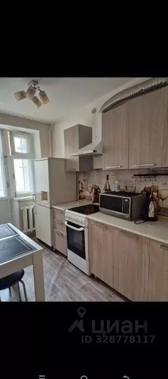 1-к кв. Пермский край, Пермь Буксирная ул., 8 (30.0 м) - Фото 1