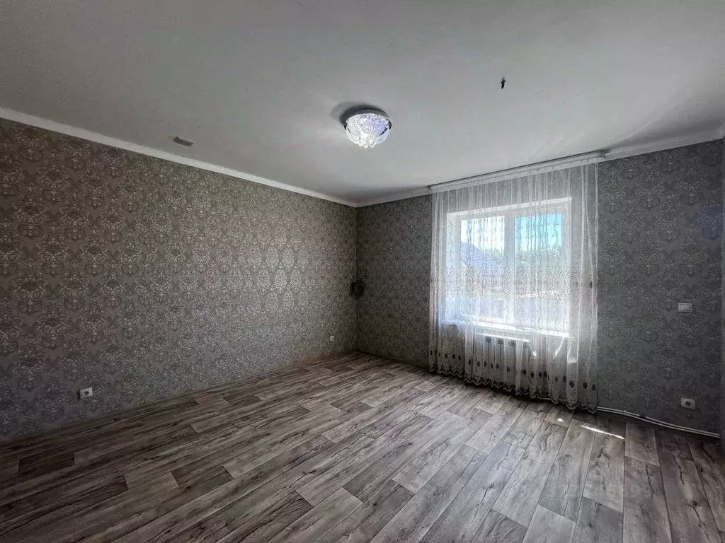 Студия Оренбургская область, Оренбургский район, с. Ивановка ул. ... - Фото 1