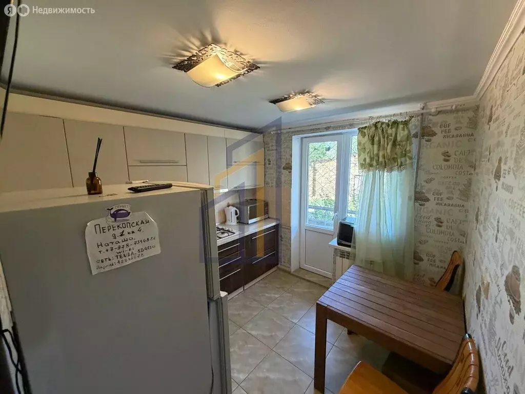 2-комнатная квартира: Евпатория, Перекопская улица, 1 (56 м) - Фото 2