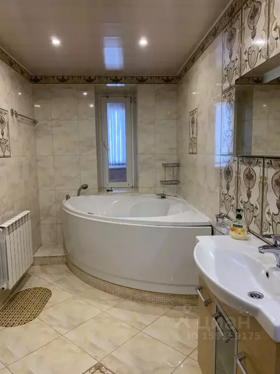 3-к кв. Пензенская область, Пенза ул. Суворова, 143А (100.0 м) - Фото 0