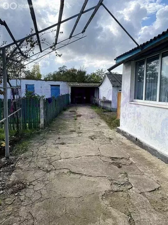 Дом в Семисотка, Октябрьская улица, 49 (75 м) - Фото 2