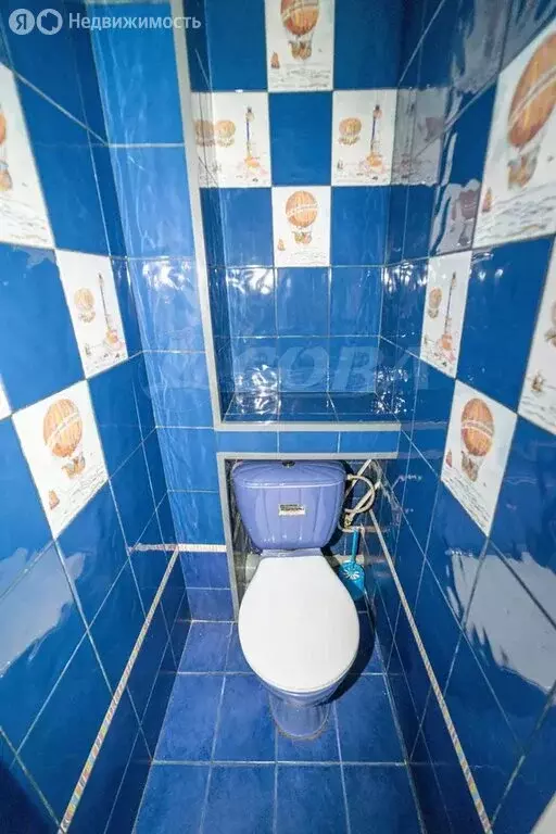 3-комнатная квартира: Тюмень, улица Александра Логунова, 18 (67 м) - Фото 1