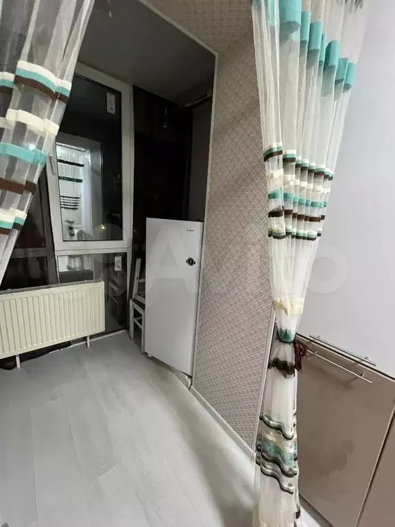 1-к. квартира, 27 м, 4/6 эт. - Фото 1