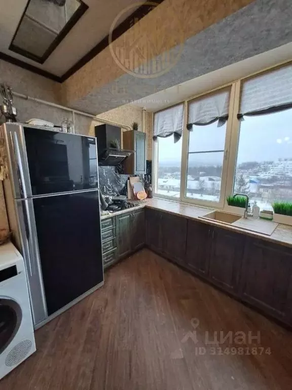 2-к кв. Ставропольский край, Пятигорск ул. Людкевича, 9к3 (70.1 м) - Фото 1