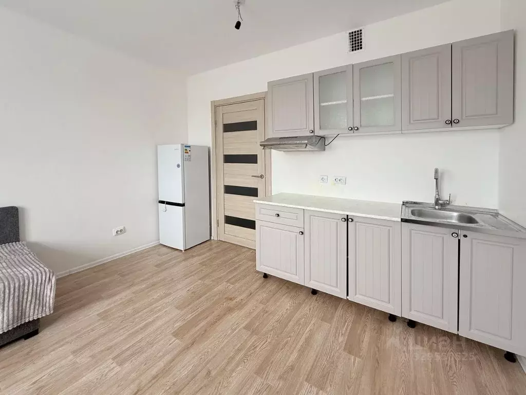 Студия Санкт-Петербург дор. Муринская, 25к1 (23.0 м) - Фото 1