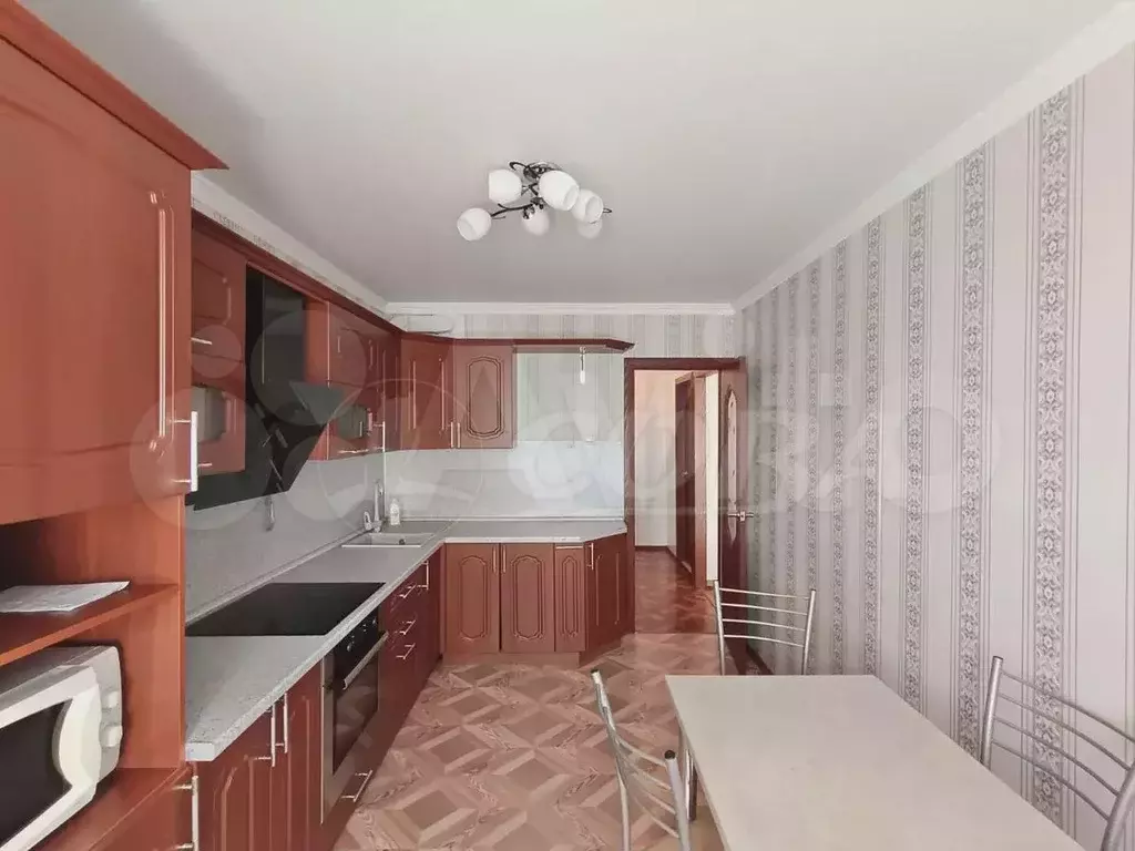 1-к. квартира, 43 м, 8/10 эт. - Фото 1