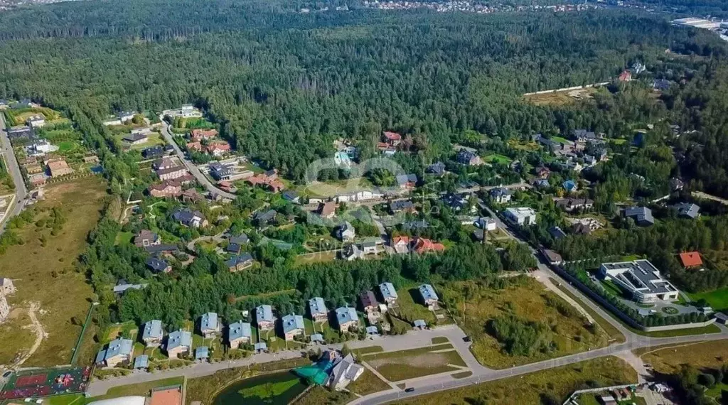 Участок в Московская область, Красногорск городской округ, д. ... - Фото 2
