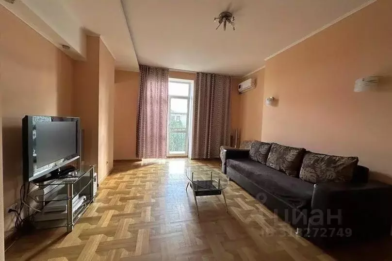 2-к кв. Волгоградская область, Волгоград ул. Аллея Героев, 4 (60.0 м) - Фото 1