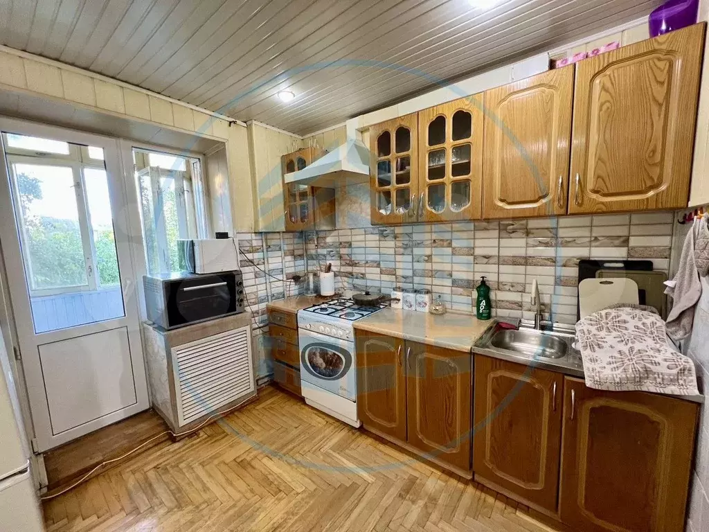 3-к. квартира, 63,8 м, 3/5 эт. - Фото 0
