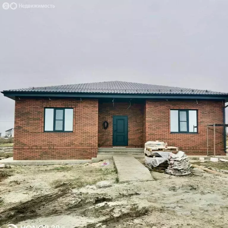 Дом в Курский район, Моковский сельсовет, деревня 1-я Моква, улица ... - Фото 2