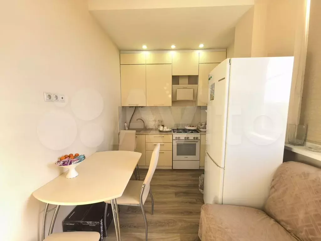 1-к. квартира, 39 м, 4/4 эт. - Фото 0