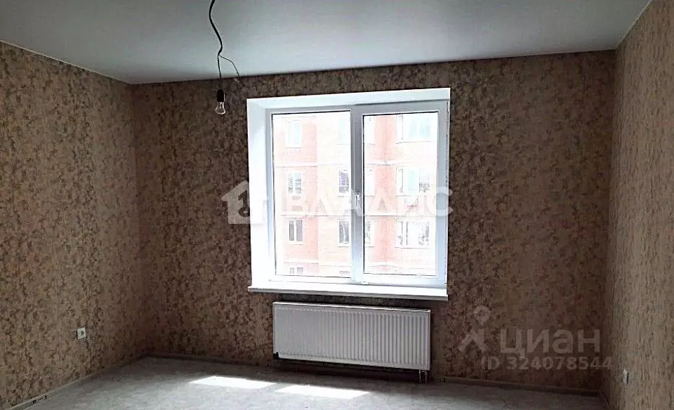 2-к кв. Волгоградская область, Волгоград ул. 70-летия Победы, 7 (48.2 ... - Фото 0