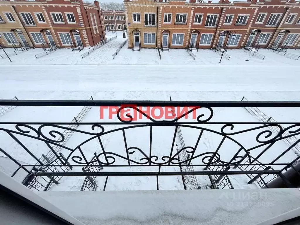 3-к кв. Новосибирская область, Новосибирский район, Мичуринский ... - Фото 0