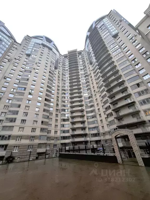 Квартира, 3 комнаты, 121 м - Фото 0