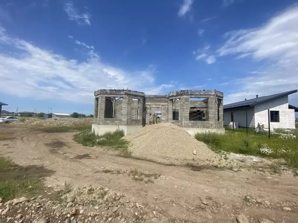 Участок в Адыгея, Майкоп городской округ, Гавердовский хут. пер. ... - Фото 1