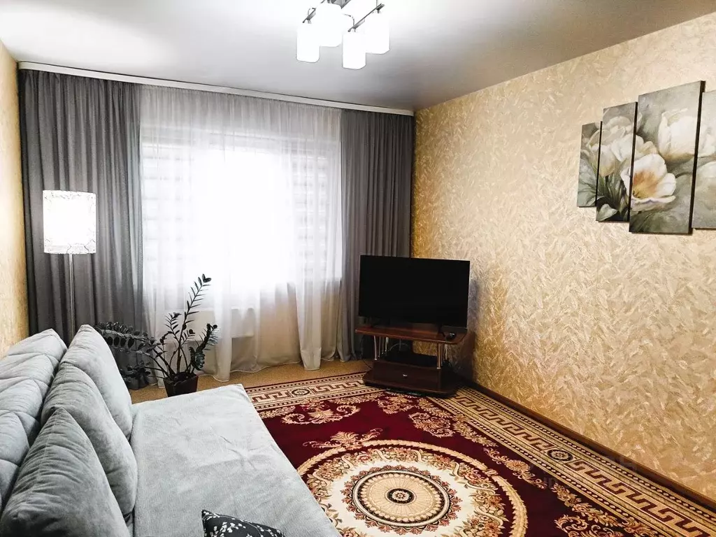 3-к кв. Омская область, Омск Взлетная ул., 5 (63.0 м) - Фото 1