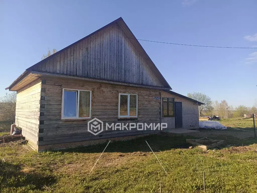 Дом в Пермский край, Чусовской муниципальный округ, д. Никифорово ул. ... - Фото 1