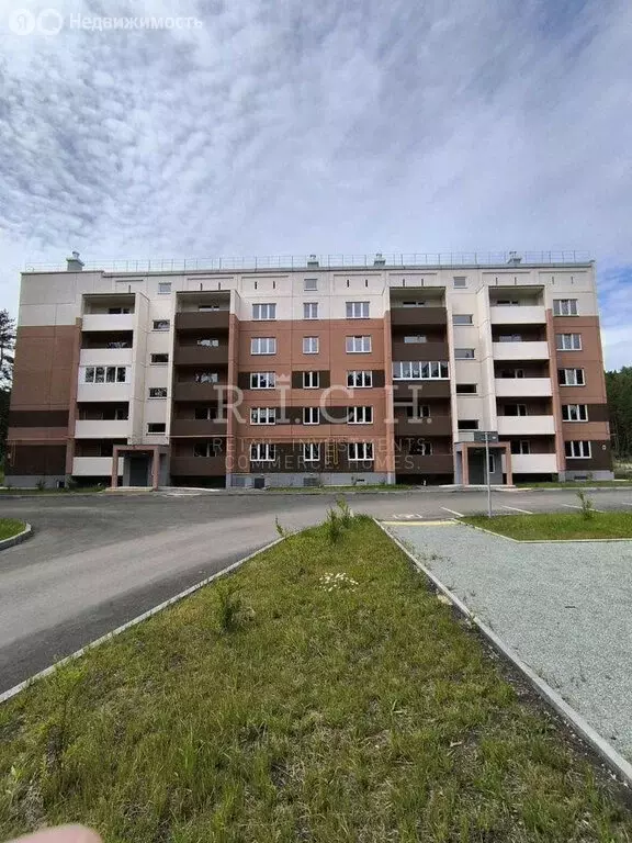 1-комнатная квартира: Кыштым, посёлок Дальняя Дача, Дальняя улица, 15 ... - Фото 1