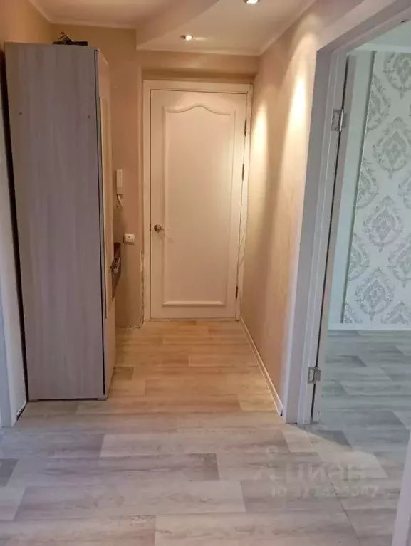 3-к кв. Курганская область, Курган Заозерный жилрайон, 3-й мкр, 31 ... - Фото 1