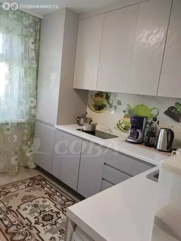 2-комнатная квартира: Тюмень, улица Домостроителей, 14 (52 м) - Фото 1