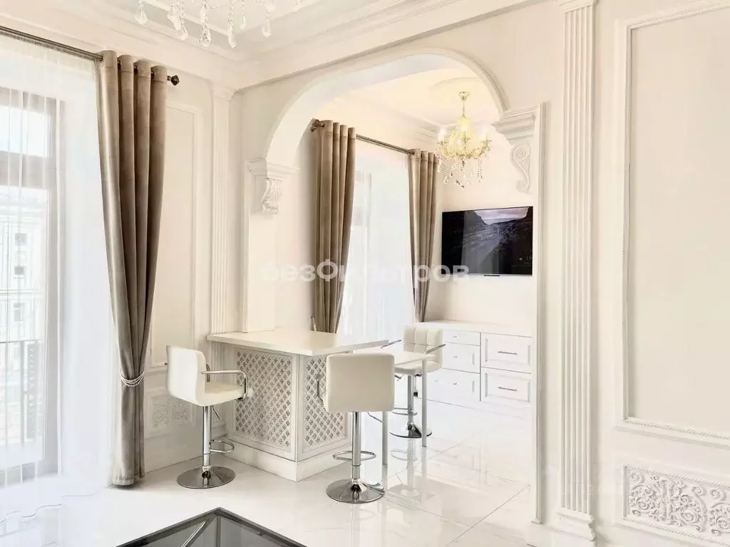 2-к кв. Москва Большая Садовая ул., 1 (56.1 м) - Фото 0