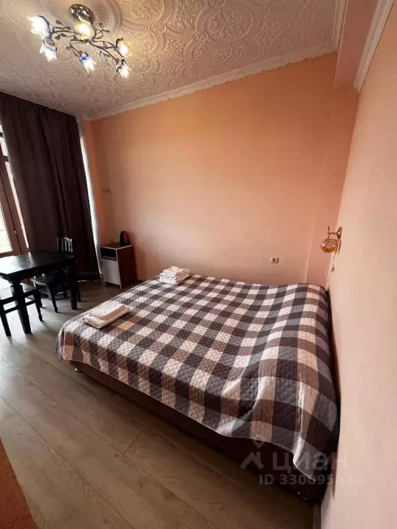 Комната Крым, Саки ул. Морская, 9А2А (25.0 м) - Фото 1