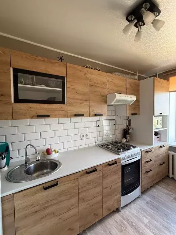 3-к кв. Тамбовская область, Тамбов ул. Киквидзе, 108 (59.9 м) - Фото 2